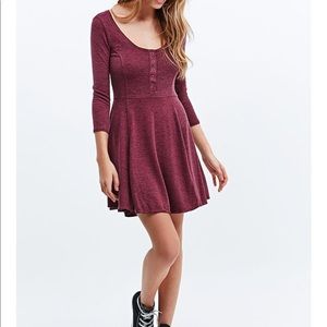 BDG by Urban Outfitters 3/4 Sleeve Flowy Dress